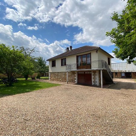 Maison Chaleureuse Avec Un Grand Jardin La Bonneville Esterno foto